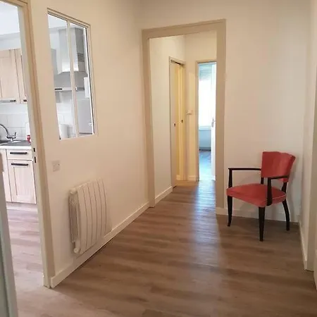 Agreable Lumineux Au Centre-ville *